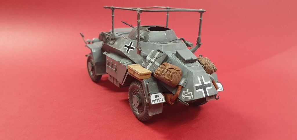 Véhicule blindé léger allemand - WW2 - Sonderkraftfahrzeug SDKF 222 - Modèle terminé - Exécution de niveau professionnel - 1/35