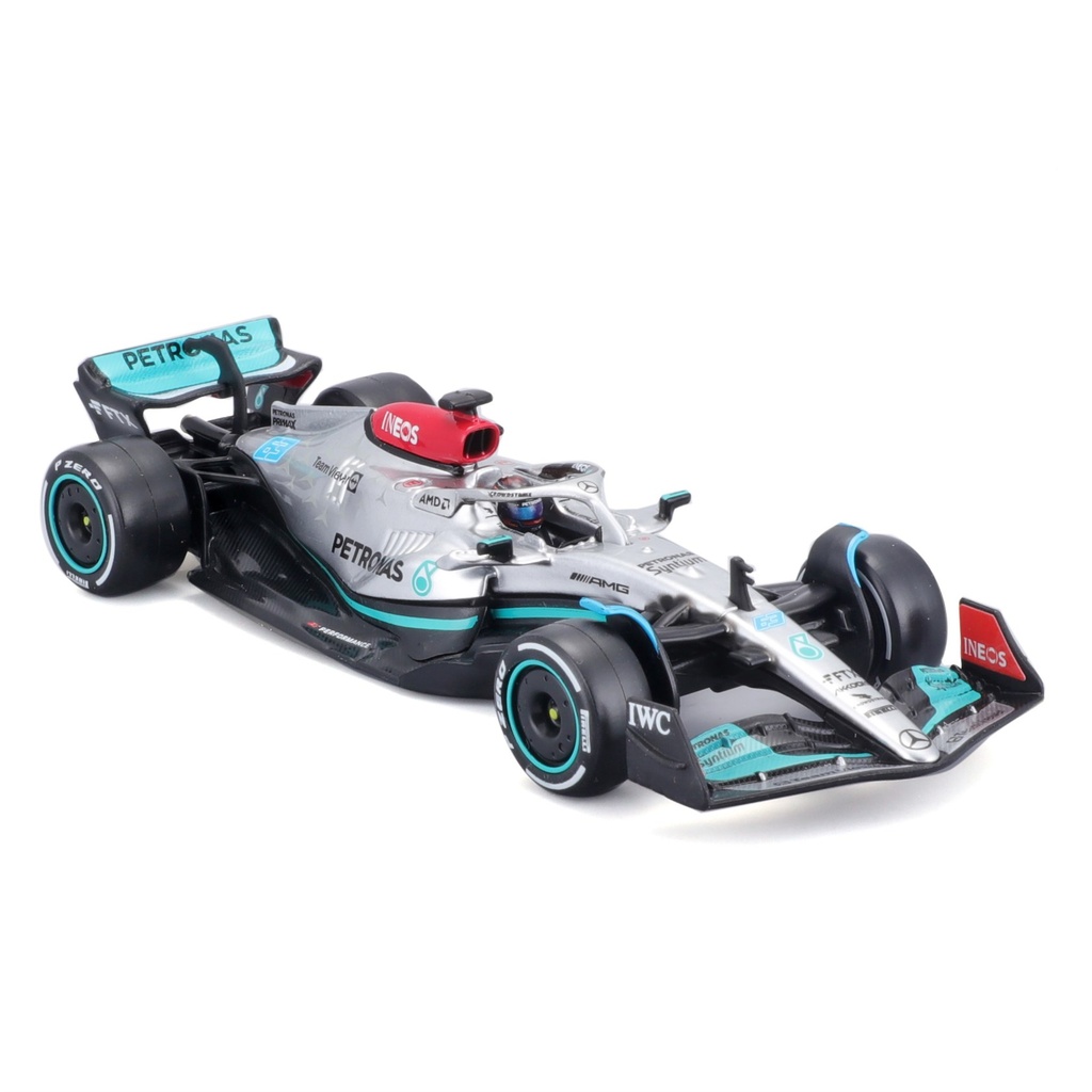 Burago Mercedes AMG F1 W13 Russell 2022 1/43