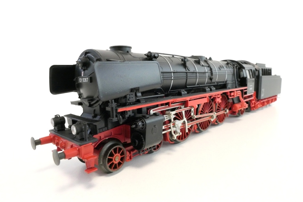 Märklin 37102 - Locomotive vapeur avec tender sound - BR 01 10 - DB - HO