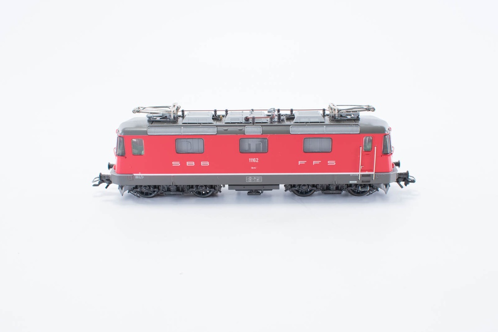 Märklin 3734 - Locomotive électrique - Serie Re 4/4 II - SBB-CFF - HO