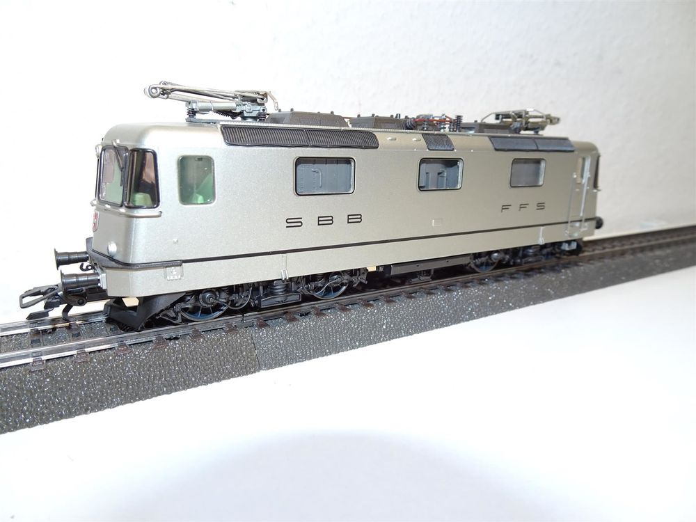 Märklin 83434 - Locomotive électrique - Serie Re 4/4 II