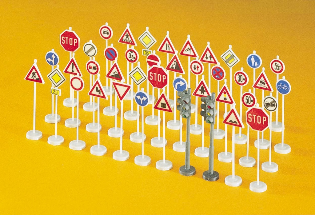 Preiser 18203 - Assortiment de signaux de la circulation (D) - 1:87 - HO