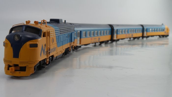 Märklin 37500 - Rame automotrice diesel sound - "Northlander" - Ontario - HO