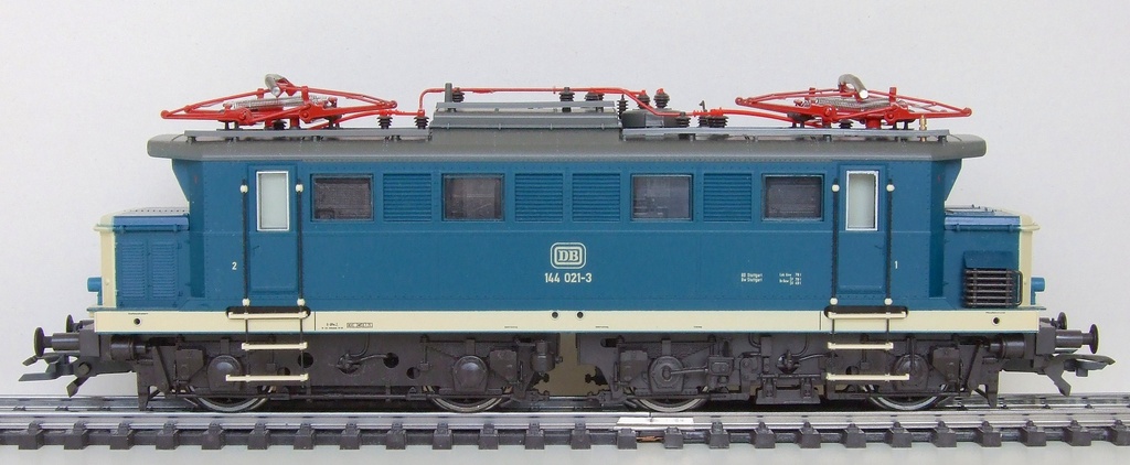 Märklin 37443 - Locomotive électrique - sound mfx - BR 144 - DB - HO