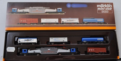 Mini-Club 8689 - Composition de wagons containers avec grand wagon transformateur "Z"