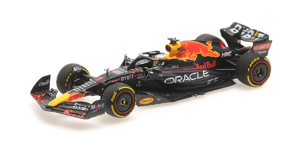 Minichamps Red Bull Racing RB18 Max Verstappen Winner Azerbaijan GP 2022 - 1/43