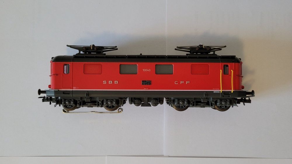 Lima 208445AC - Locomotive électrique Re 4/4 "SBB 10040" - HO