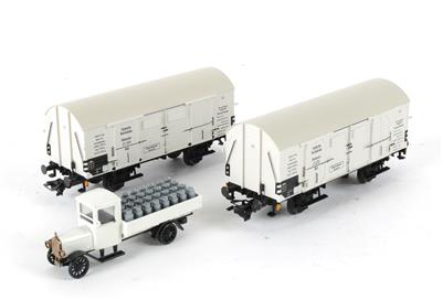 Märklin 48815 - Coffret 2 wagons pour le transport du lait avec camion - HO