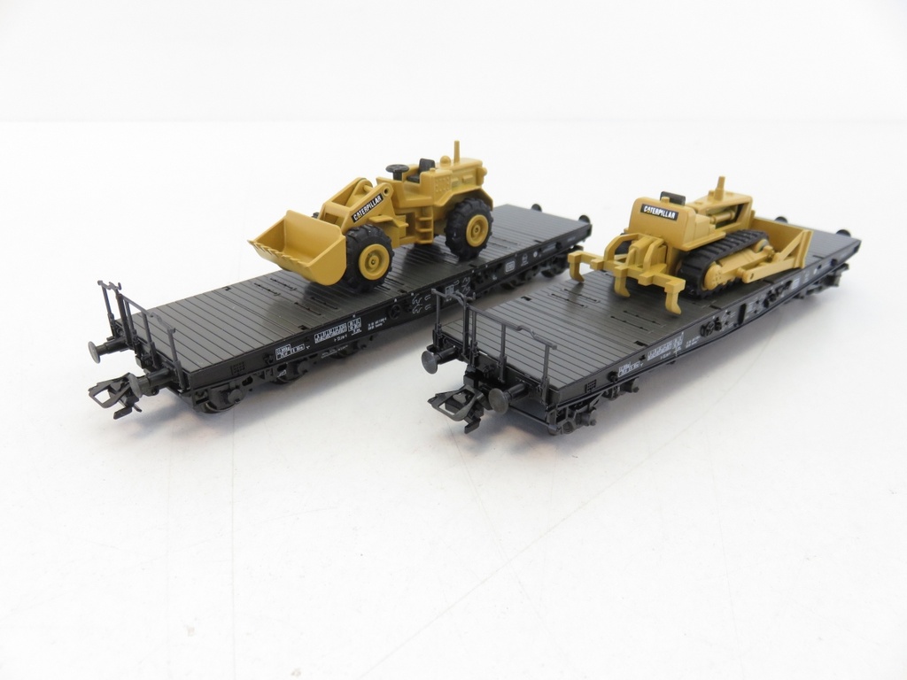 Märklin 48661 - Coffret 2 wagons poids lourds avec engins de chantier Caterpillar - DB - HO