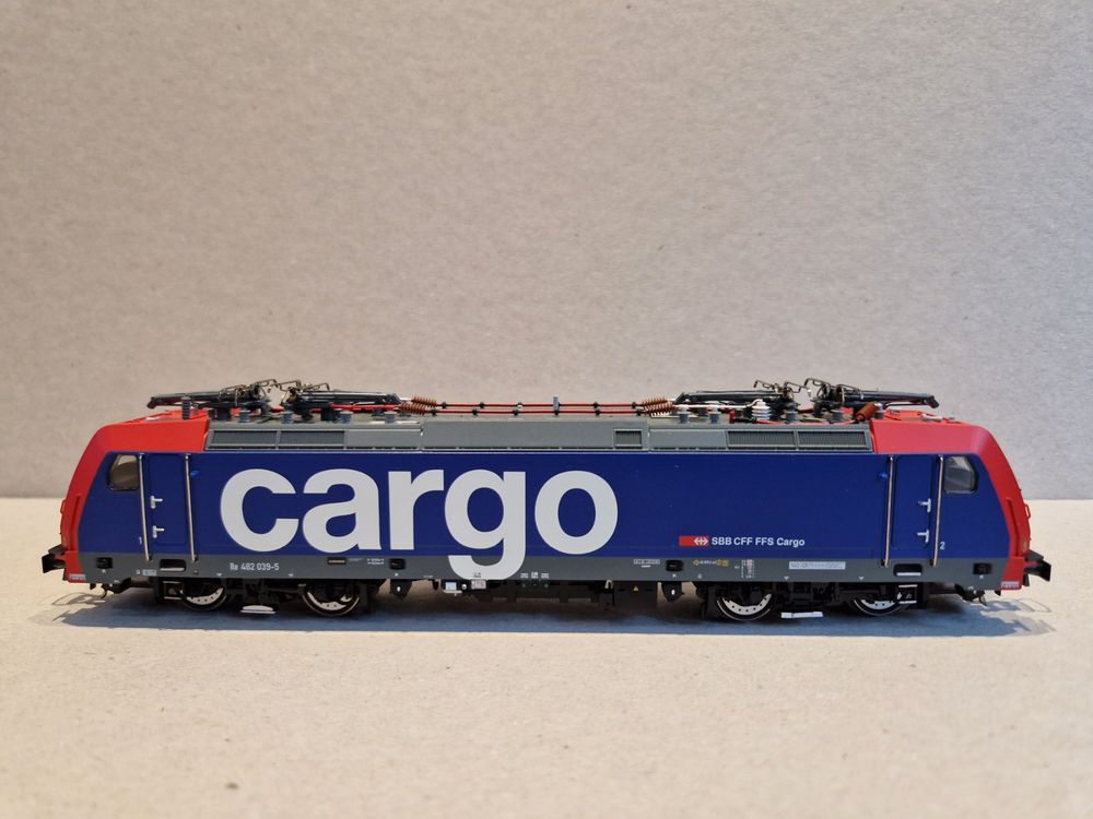 Roco 62506 - Locomotive électrique Re 482 039-5 "Cargo" SBB - HO