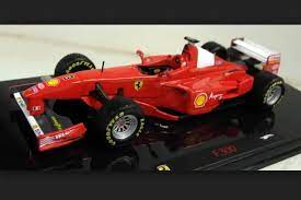 Hot Wheels  - Formule 1 Ferrari F300 - M. Schumacher - 1/43    