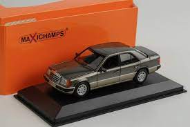 Maxichamps Mercedes-Benz 230E -1991 - 1/43 