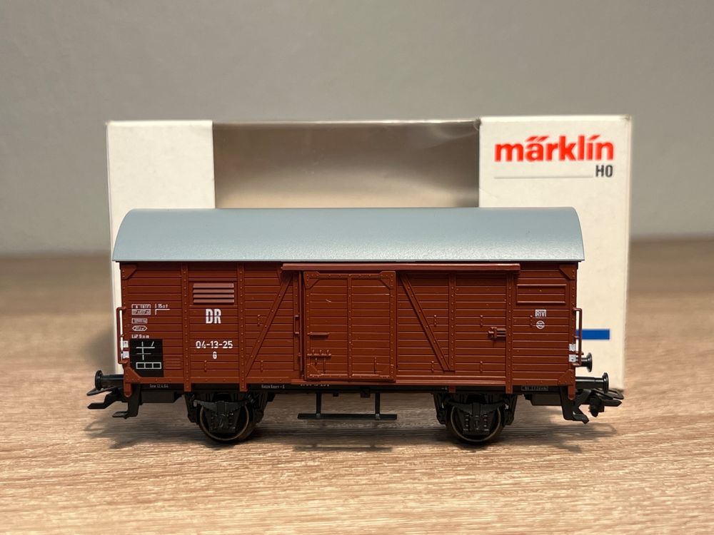 Märklin 4883 - Wagon de marchandises couvert - DR - 04-13-25 - HO  