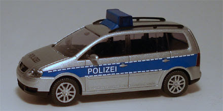 Wiking 10424 32 - VW Touran "Polizei" - HO 