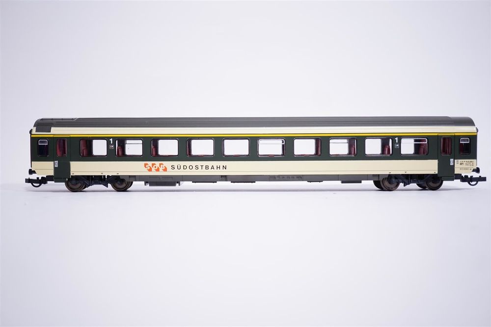 Roco 44346 - voiture voyageurs 1ère  classe - Südostbahn - HO      