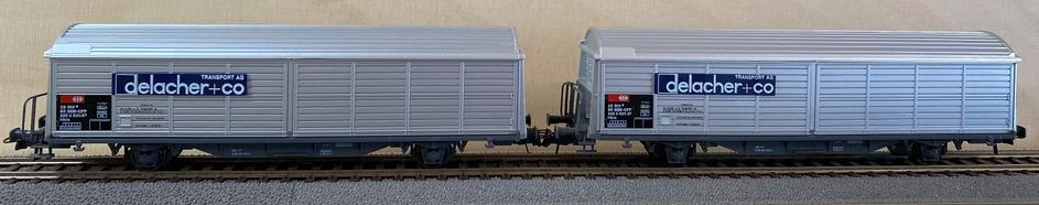 Roco 44122 - Set de wagons Marchandises "Delacher + co" (2 pièces) - SBB-CFF - HO   