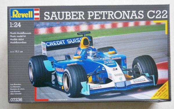 Revell 07236 - Sauber Petronas C22 - #10 - 2004 - 1/24 - (19.1 cm long) (Occasion vérifiée)