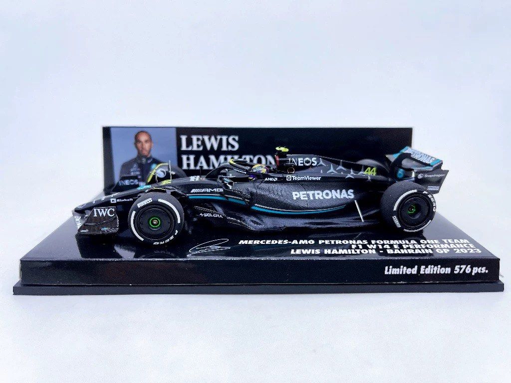 Minichamps - Mercedes-AMG Petronas Formula One Team F1 W14 E Performance - Bahrain GP 2023 - L. Hamilton #44 - 1/43 - Limited Edition 576 pcs 