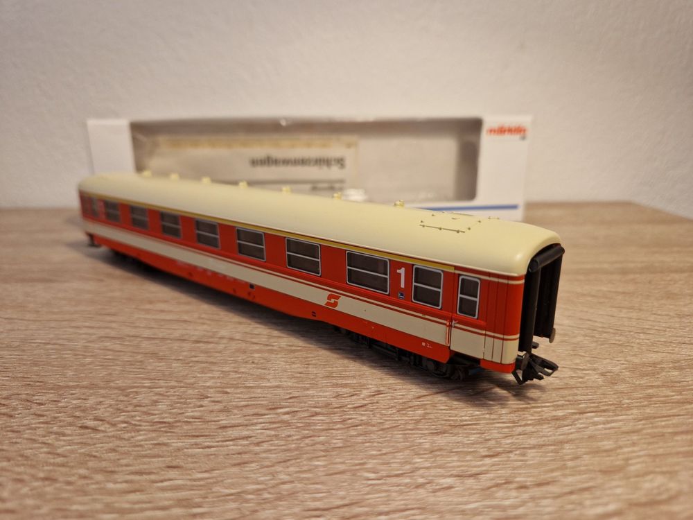 Märklin 43206 - Voiture voyageurs - 1ère classe - ÖBB - HO   