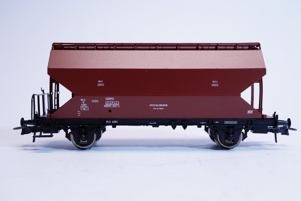 Roco 47378 - Wagon pour le transport des céréales - BLS - HO    