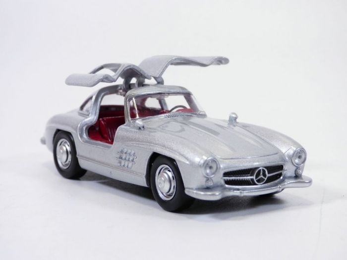 Norev - Mercedes-Benz 300 SL - 1954 - Grise métallisée - 1/43    