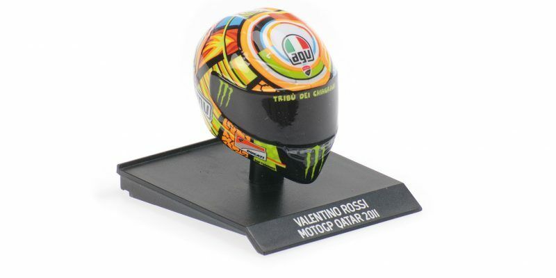 Minichamps - Casque  Moto GP Qatar 2011 - Valentino Rossi - 1/10