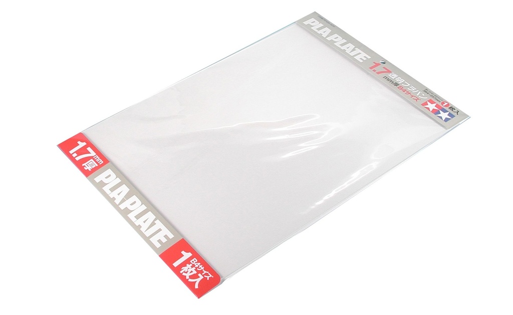 Tamiya Feuille plastique transparent épaisseur 1.7mm - 364 x 257mm (1 pièce)