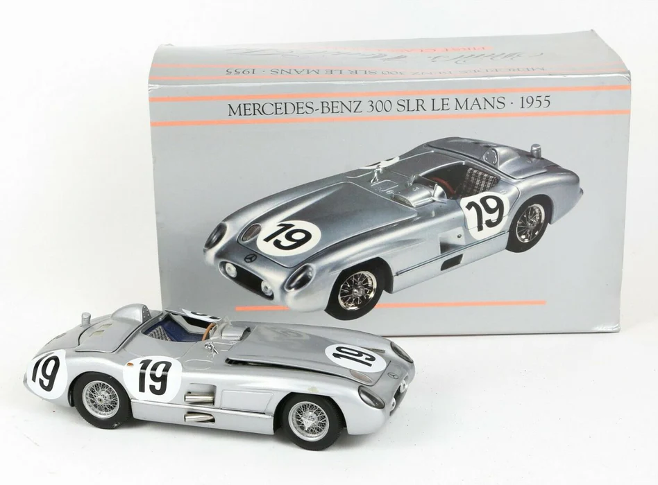 Paul's Model Art - Mercedes-Benz 300 SLR - Le Mans - 1955 - 1/24 