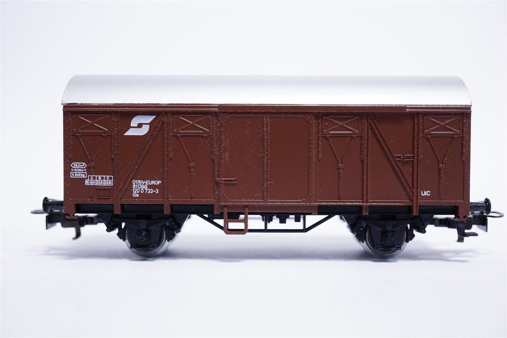 Märklin 4407 - Wagon marchandises couvert - ÖBB - HO