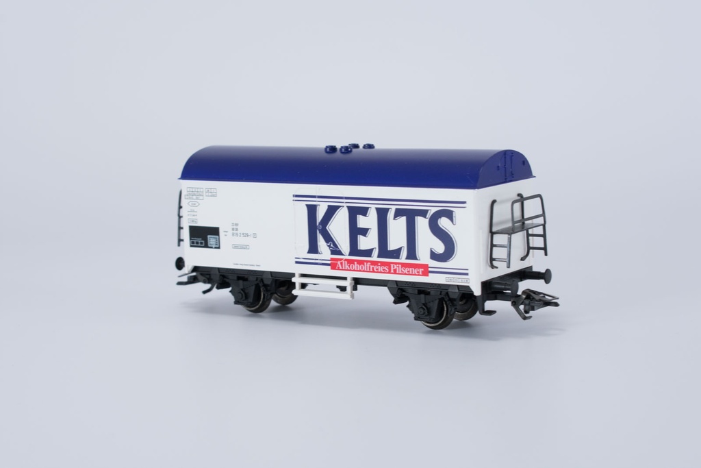 Märklin 4419 - Wagon couvert réfrigérant à 2 essieux  "Kelts Pilsener sans alcool" - DB