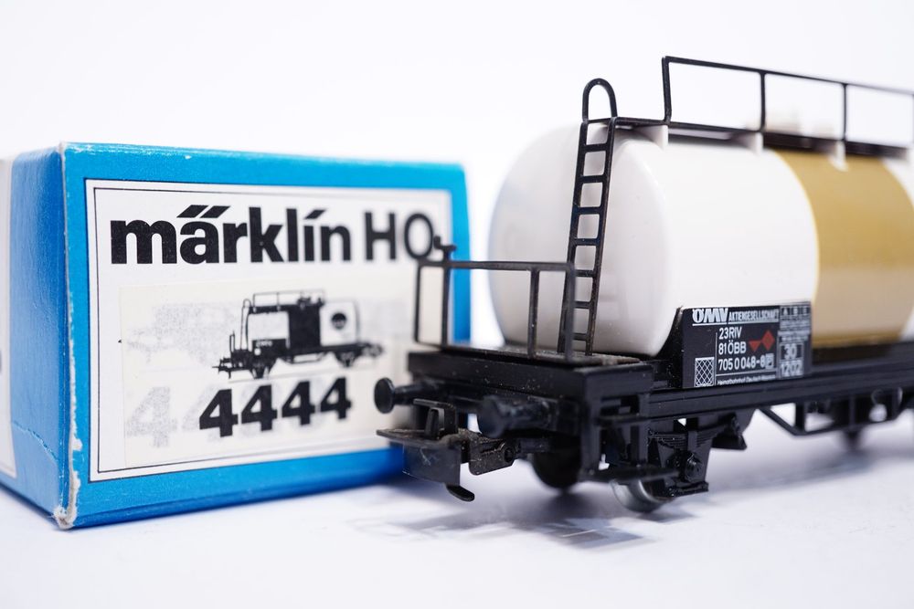 Märklin 4444 - Wagon citerne unifié à 2 essieux - "Elan"- ÖBB - HO 