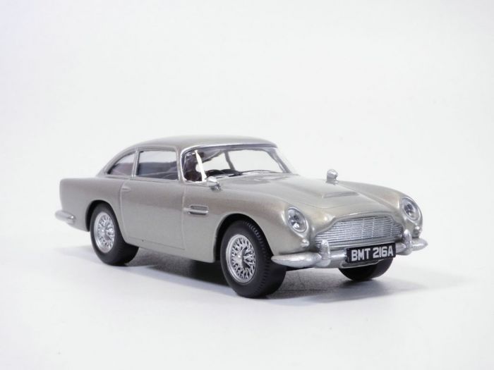 Norev - Aston Martin DB5 - 1963 - Gris argenté - 1/43