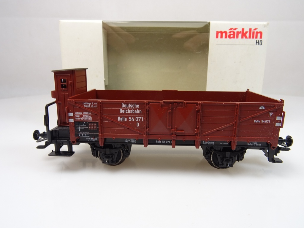 Märklin 4696 - Wagon à marchandises ouvert avec cabine de freinage - DR - HO