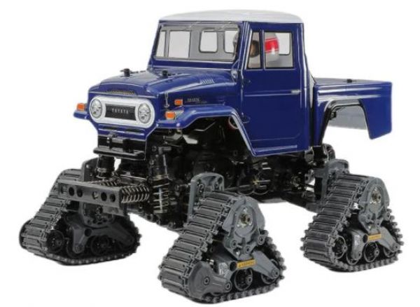 Tamiya 58704A - Toyota Land Cruiser 40 Quadtrack - Chassis GF-01FT - Radio-commandée - 1/12 (À construire) Le châssis à 4 roues motrices est équipé d'un moteur central et d'un différentiel avant/arrière - Sans radio-commande/accu/chargeur