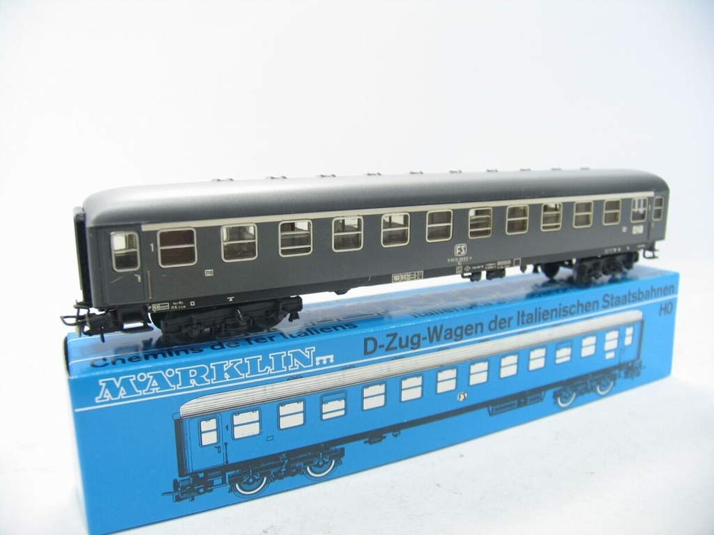 Märklin 4063 - Voiture Voyageurs 1ère classe - FS - HO