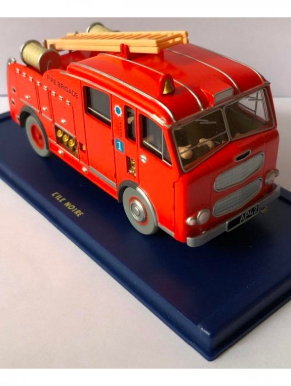 En voiture Tintin - Le Camion des Pompiers de "l'Île Noire (1956)" - (Occasion vérifiée)