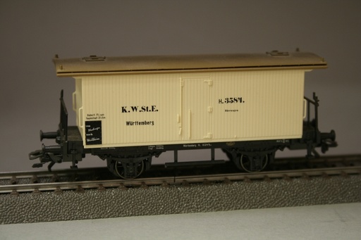 [MAR-48280] Märklin 48280 - Wagon couvert à deux essieux - HO